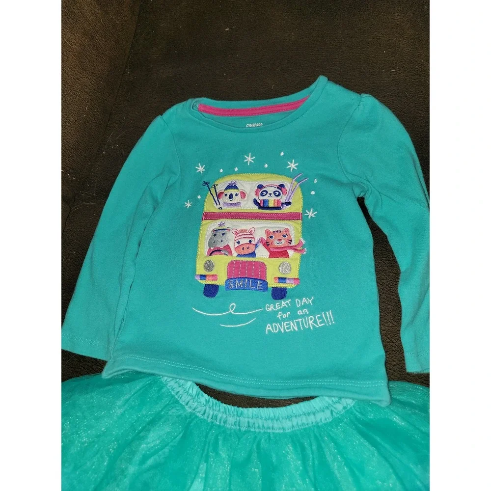 Gymboree coor happy skiing animals adventure top and skirt‎ size 2t
